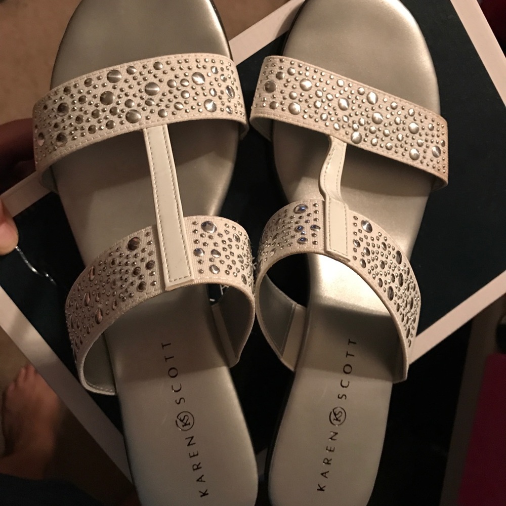 Sandal